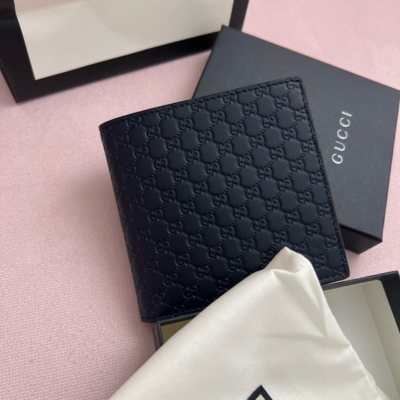 Gucci brand new men wallet with box - Picture 2 of 4
